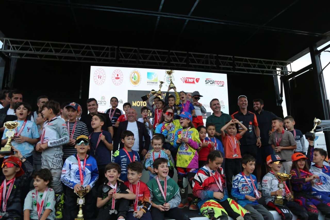 Fethiye’de Motokros Sezonu Tamamlandı: 12 Kategoride Şampiyonlar Belli Oldu 1